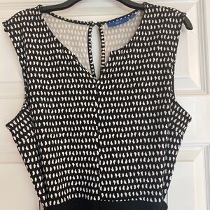 Cute jumper. Small pull in leg part as shown in picture. Smoke free home